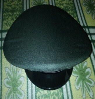 Zelená policajná čiapka - 2