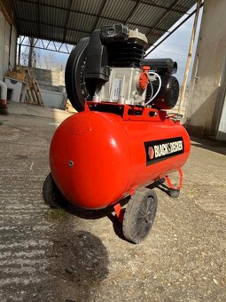 Kompresor 100l BLACK & DECKER BD 320/100-3M - 2