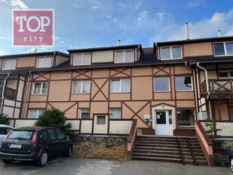 Predaj Vysoké Tatry - 2 izbový apartmán 60 m2 s veľkou tera - 2