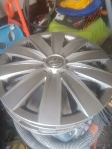 Puklice WV 16" - 2
