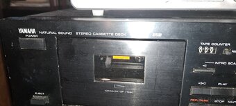 Magnetofón yamaha - 2