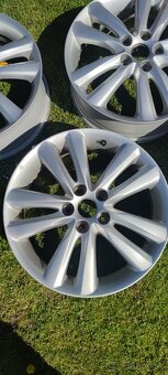 Hyundai R18 5x114.3 6.5 x 18 ET48 - 2