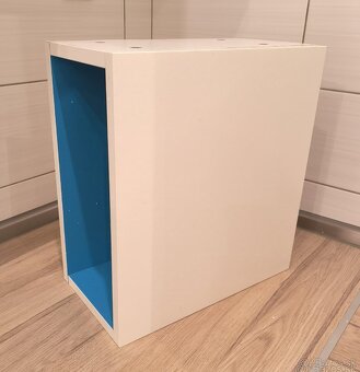 Tutemo Ikea skrinka / policka 10 ks - 2
