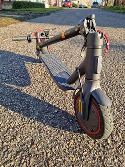 Elektrická kolobežka Xiaomi Mi Scooter Pro 2 - 2