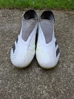 Kopačky adidas PREDATOR ACCURACY.3 LL FG - 2