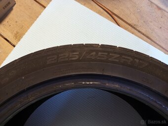 Letné pneumatiky 225/45 R17 - 2