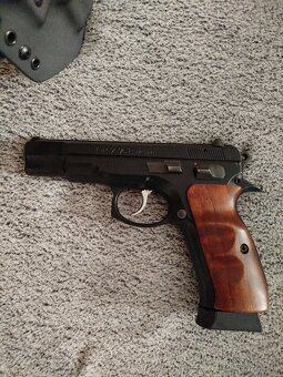 CZ 75 b 9mm luger - 2