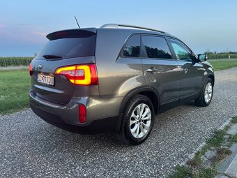 KIA Sorento 2,2 CRDi 4WD Automat 7 miestná. - 2