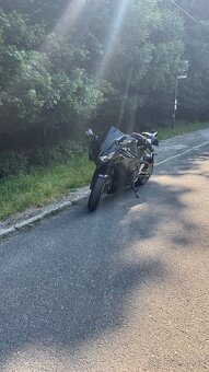 Honda CBR 1000 RR 2015 SC59 - 2