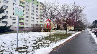 Na predaj rovinatý pozemok pre parkovisko 778m2 -  Zvolen-Zá - 2