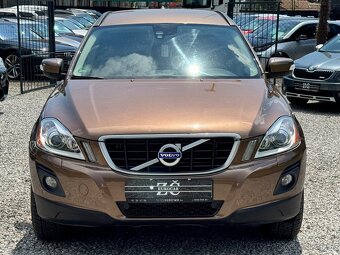 XC60 2.4D AWD Momentum Geartronic - 2