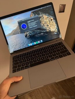 MacBook Pro 2016 – 13” Retina, 256GB SSD, 8GB RAM, Intel i5 - 2