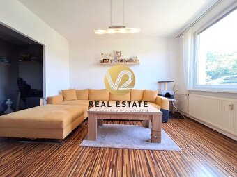 REZERVOVANÉ - NA PREDAJ väčší 2 izbový byt 66m2, Nitra - Chr - 2