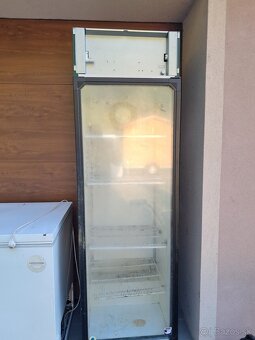 Predám chladničku a mraziaci box - 2