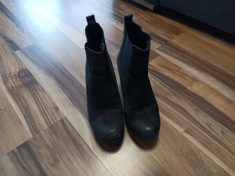 Cierne zimne kotníkové čižmy - 2