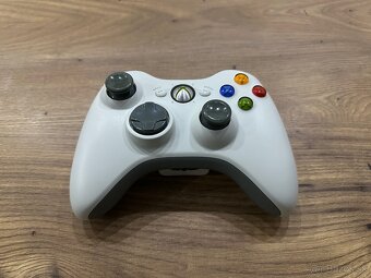 Originál bezdrôtový ovládač na XBOX 360 White - 2