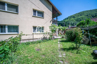 Na predaj, 4-6 izbový rodinný dom 160 m2, Zvolen - Neresnica - 2