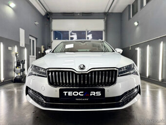 Škoda Superb Combi 2.0 TDI SCR PREMIUM EDITION 4x4 DSG - 2