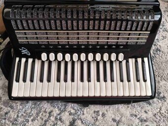 Predám akordeón - 2