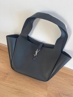 Nová Yves Saint Laurent kabelka - 2