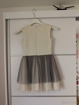 Dievčenské elegantné saty - 2