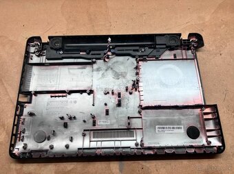 Predám spodnú vaňu pre notebook Asus X541. - 2