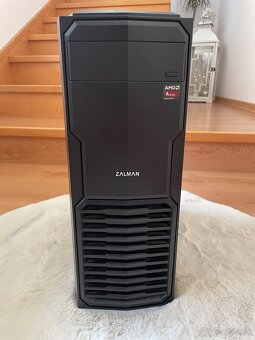 Stolný počítač - 2