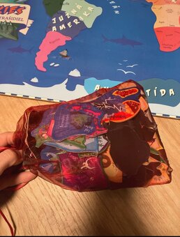 Mapa spookies lovec a vsetky magnetky - 2