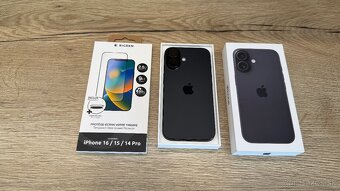 Apple iPhone 16 128GB Black - 2