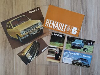 Prospekty Renault 50. až 90. léta. - 2