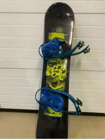 Detsky snowboard - 2