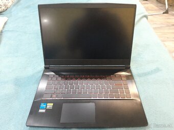 Predám notebook MSI thin gf 63 12ve-254. - 2