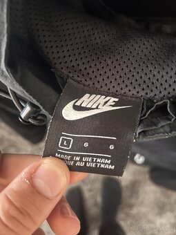 Prechodná bunda nike - 2