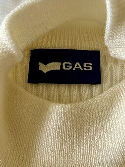 TENŠÍ VLNENÝ PULOVER zn.GAS č.L - 2