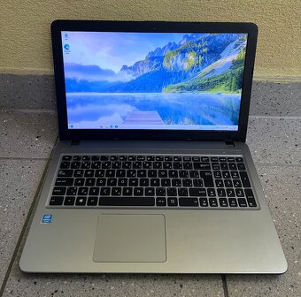 Asus X540M / Silver N5000 / 4GB RAM / 256GB SSD / 15.6" - 2