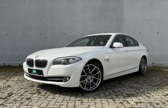 BMW rad 5 530d xDrive A/T - 2
