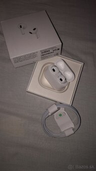 Apple AirPods 3 - 2
