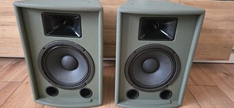 MARTIN AUDIO EM26 - 2
