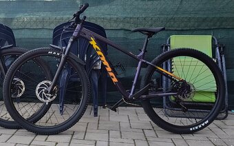 KONA LAVA DOME+ odpruzena sedlovka - 2