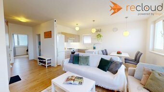 REZERVOVANÉ - Krásny 3 izbový mezonetový byt s veľkou teraso - 2