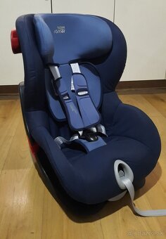 Autosedačka Britax Römer KING II 2022, tmavomodrá - 2