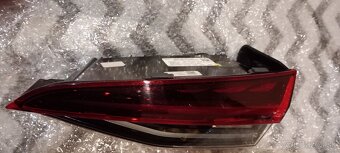 Zadné svetlo pravé Škoda Octavia IV - 2