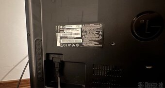 LG 32LN570R – 32” - 2