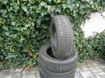 Predám 4x zimné ako nové pneu Hankook 235/65 R17 108VXL - 2
