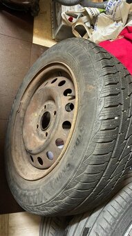 Zimné pneu 185/65 R15 - 2