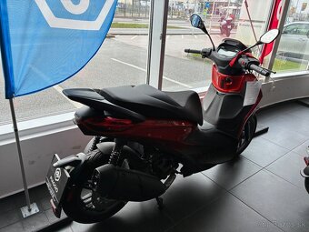 PIAGGIO BEVERLY 300S E5 - 2