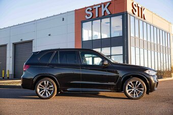 BMW X5 xDrive40d A/T - 2