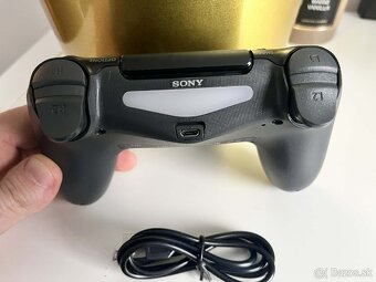 PS4 ovládač - 2