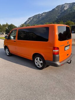 Auto karavan Volkswagen  T5 - 2