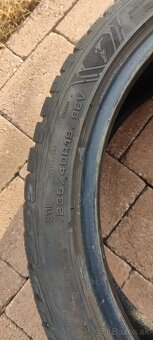 Zimne GOODYEAR 235/40 R19 - 2